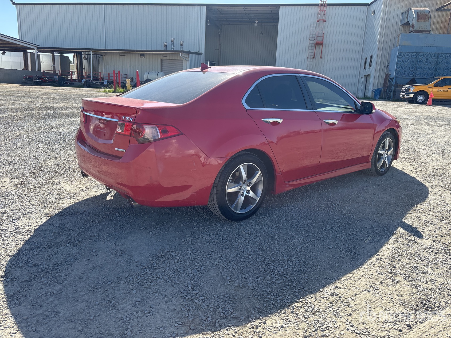 General Appearance with Imagen: esquina trasera derecha