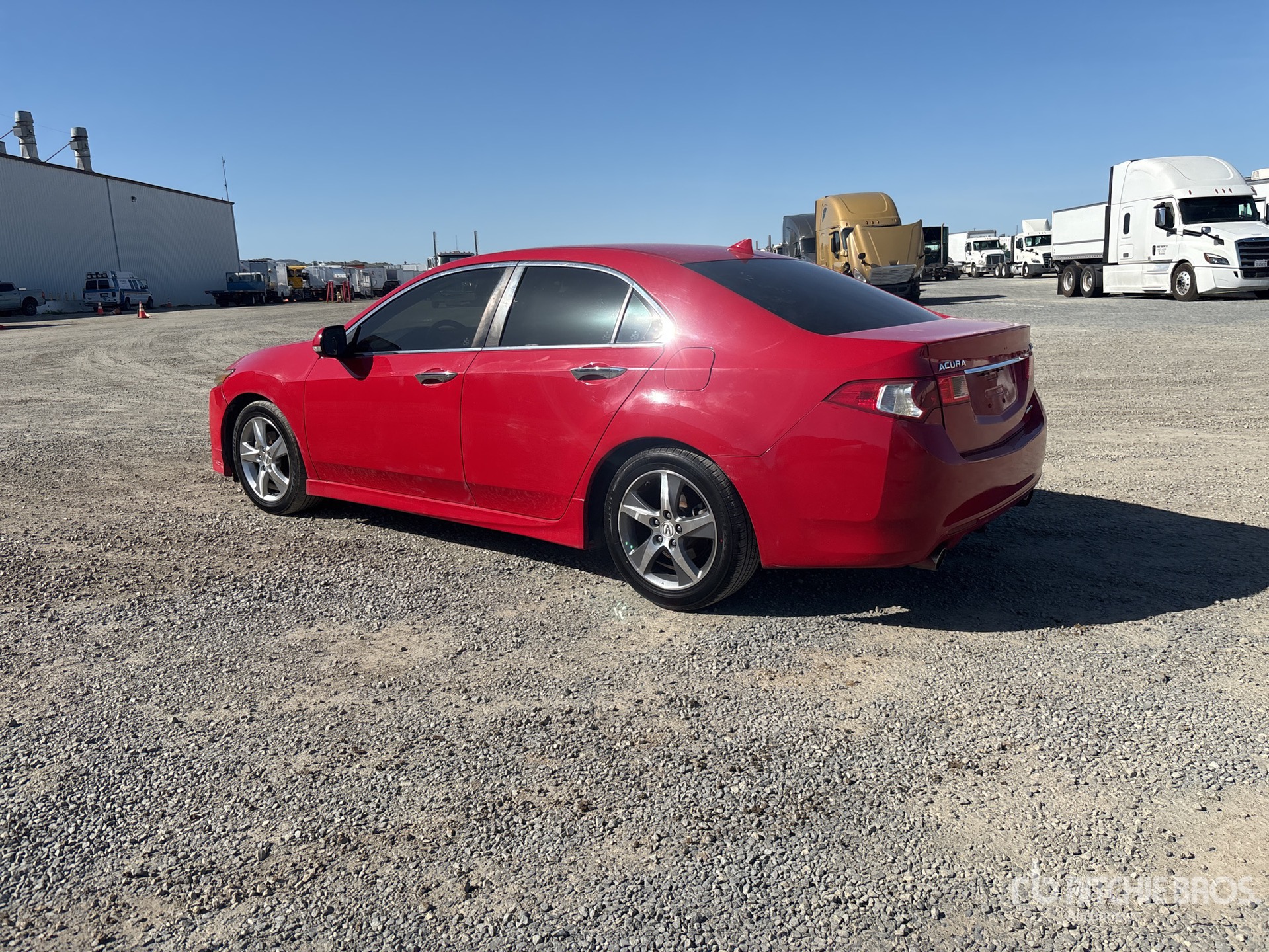 General Appearance with Imagen: esquina trasera izquierda