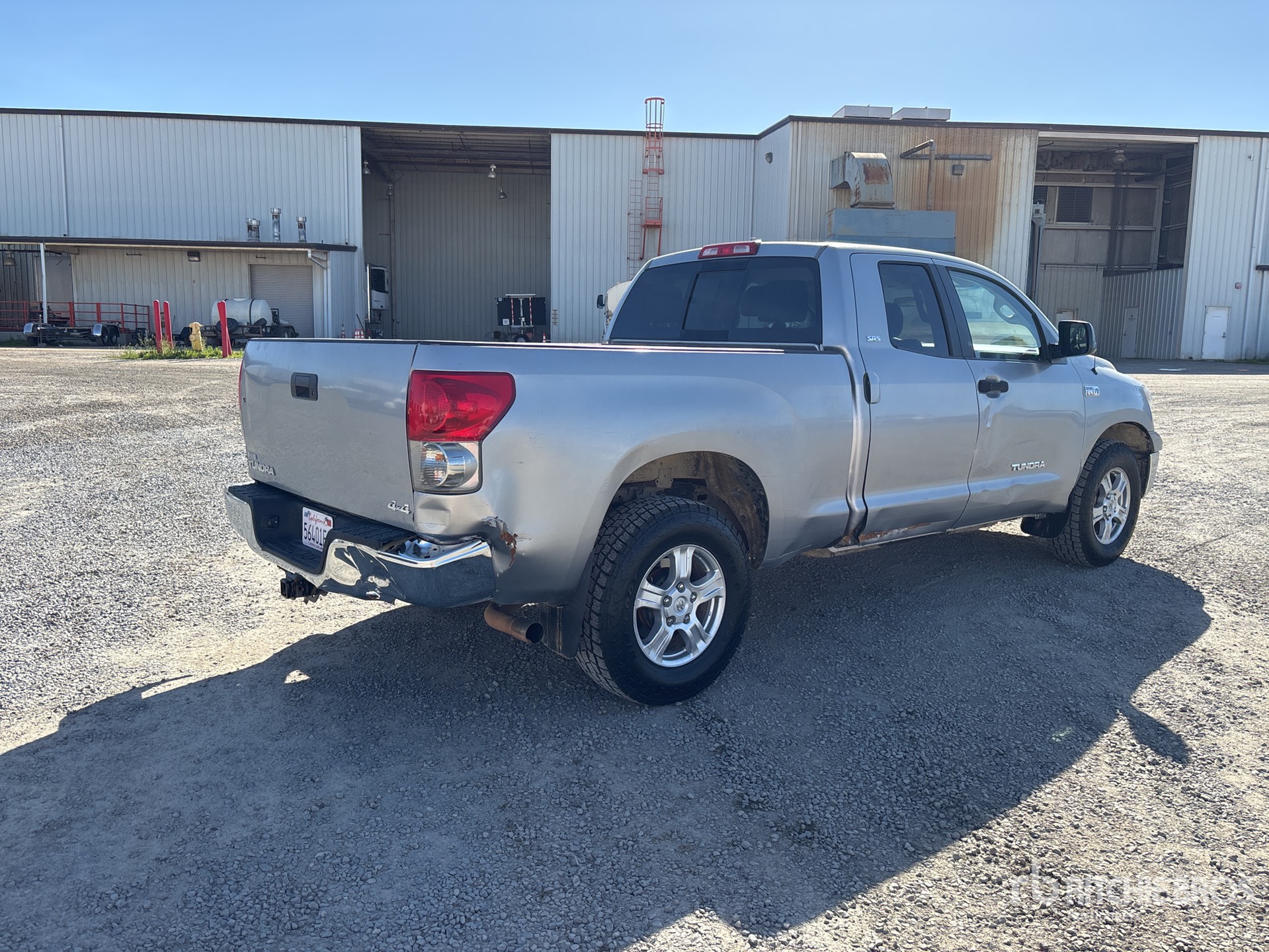 General Appearance with Imagen: esquina trasera derecha