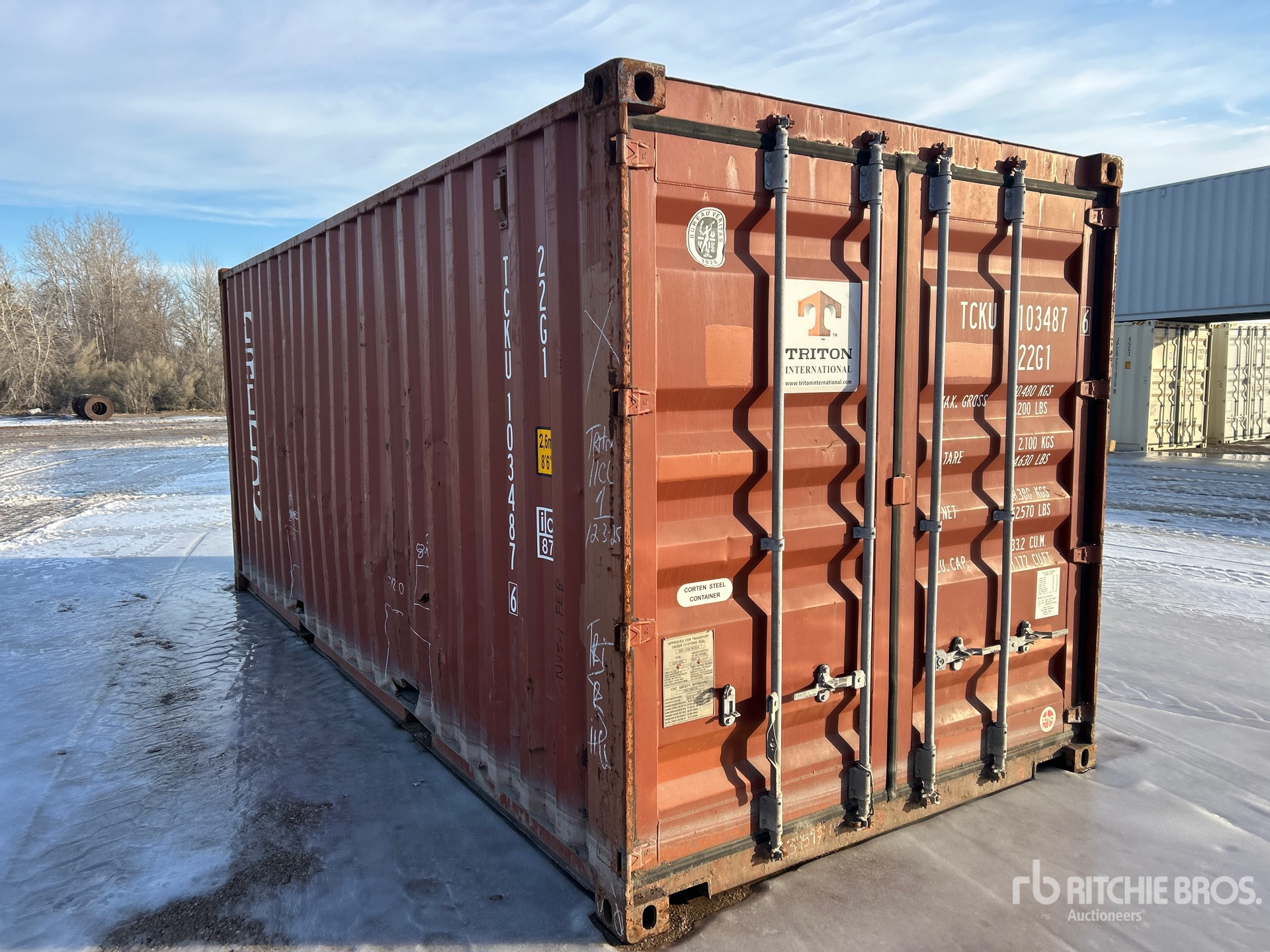 General Appearance with Picture, Left Rear Corner