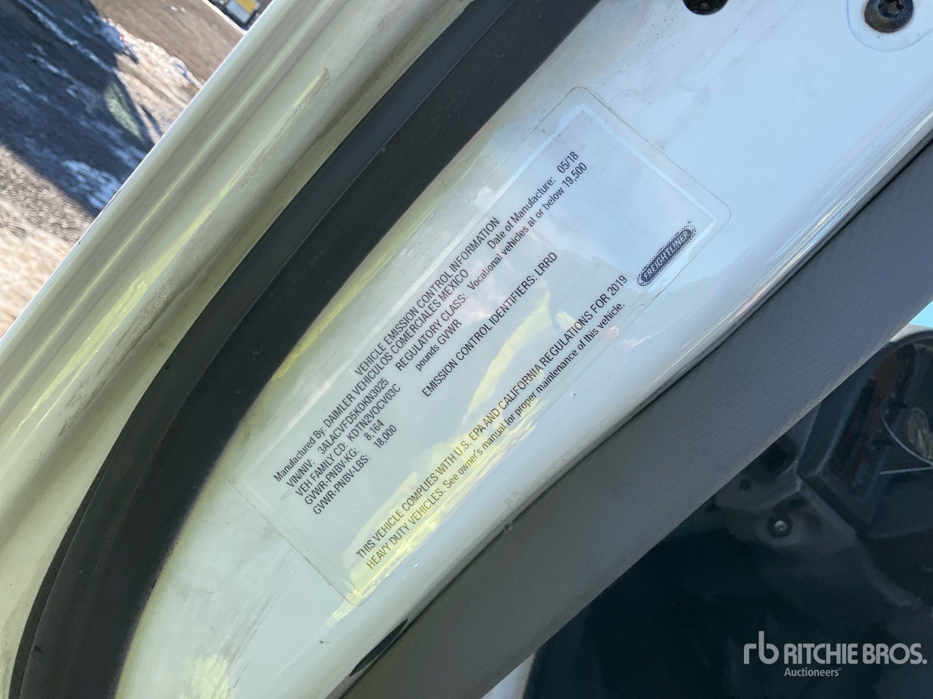 General Appearance with Numéro de série/Numéro d'identification du véhicule automobile