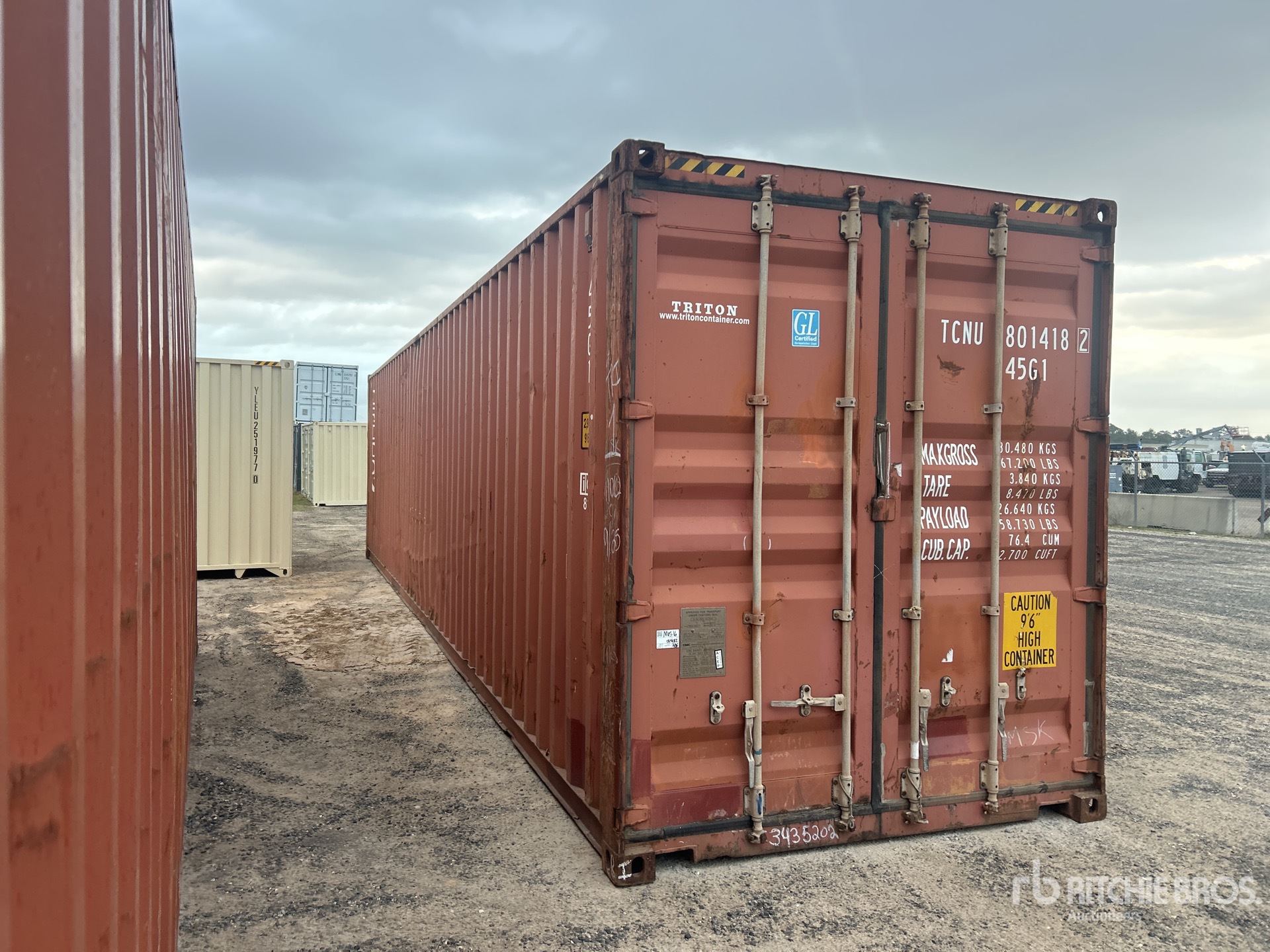 General Appearance with Foto, angolo anteriore destro