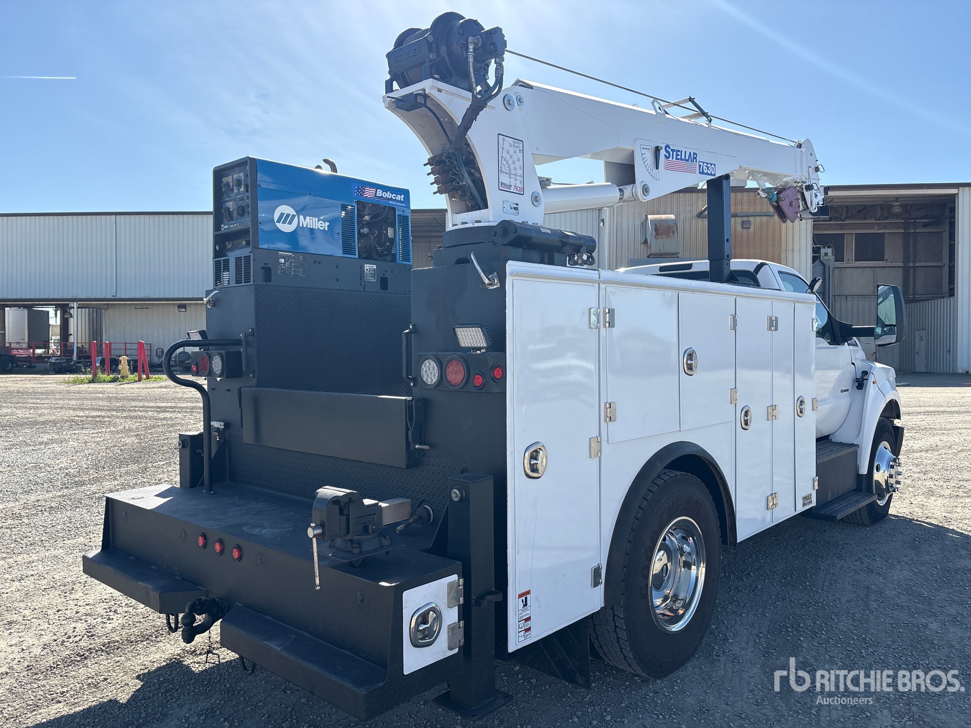 General Appearance with Imagen: esquina trasera derecha