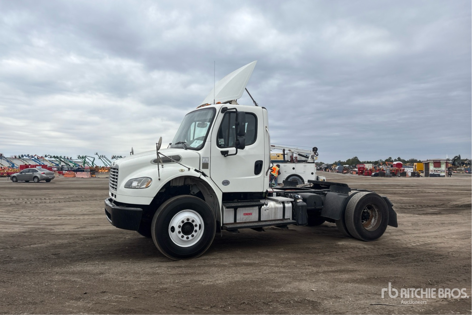 General Appearance with Picture, Left Front Corner