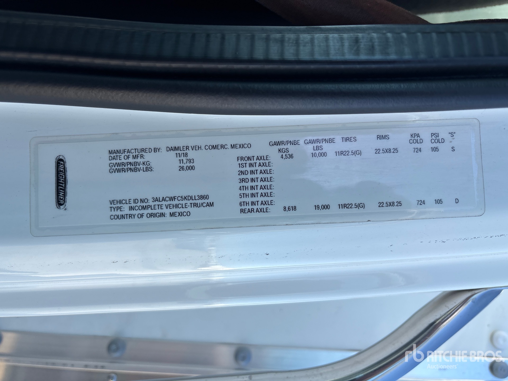 General Appearance with Serial Number / VIN