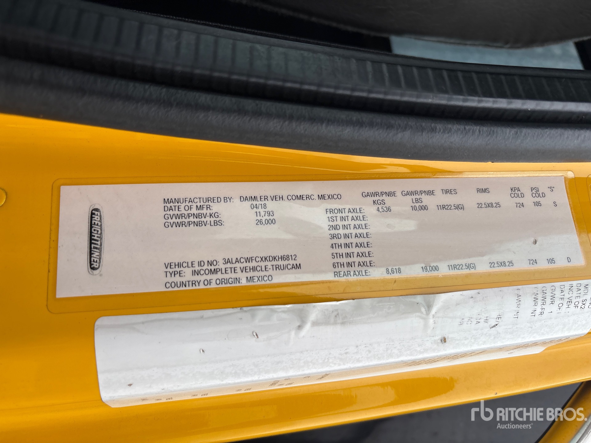 General Appearance with Serial Number / VIN