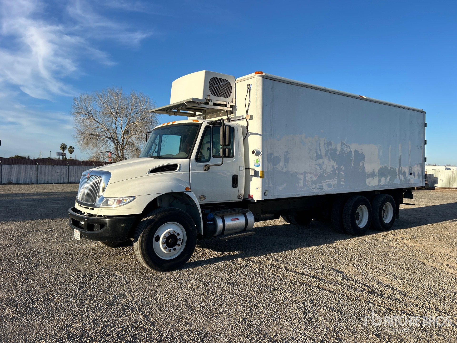 General Appearance with Featured Photo