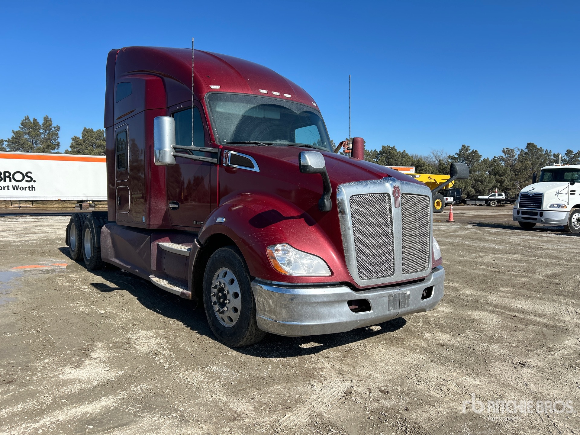 General Appearance with Picture, Right Front Corner