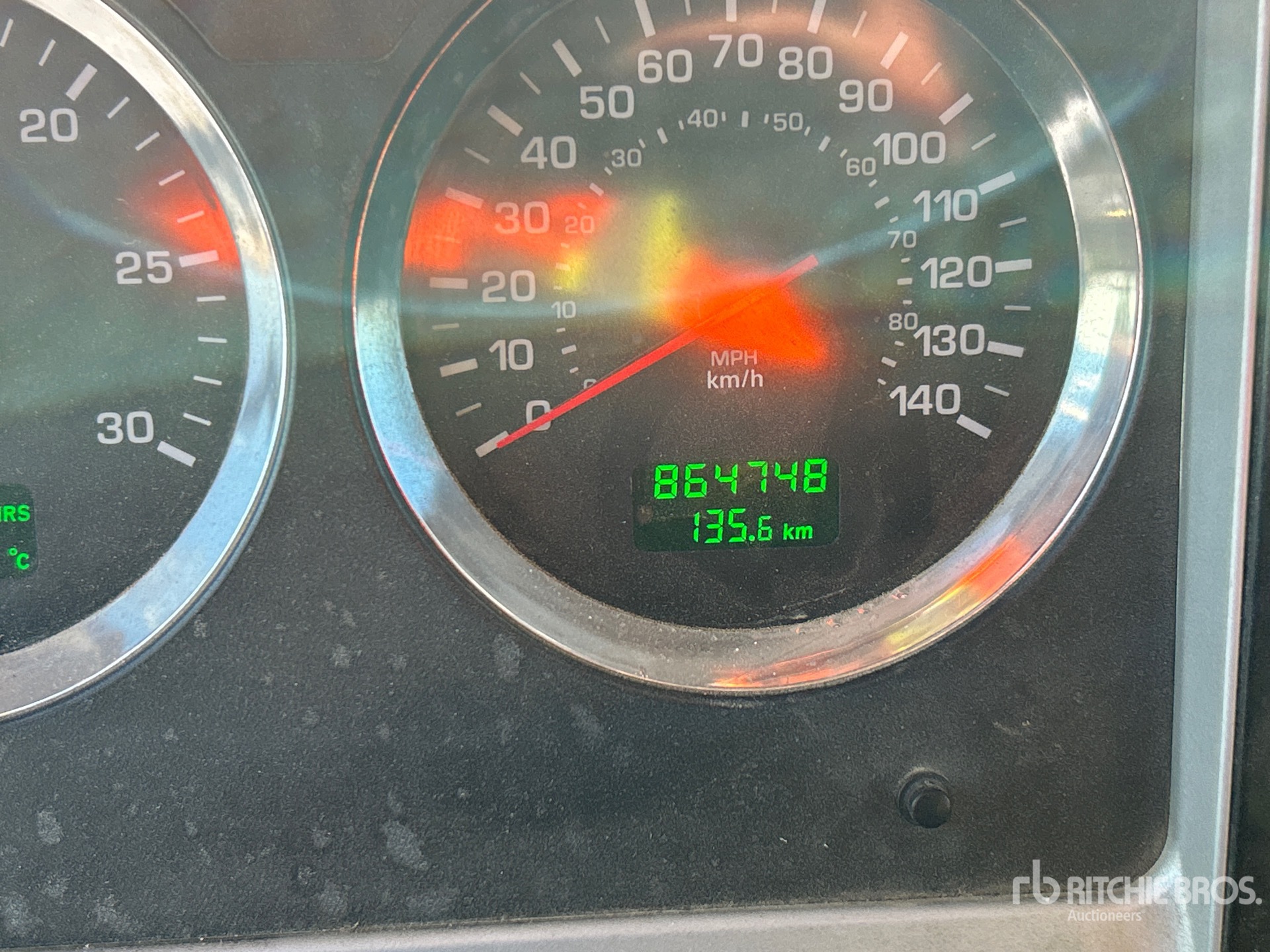 Aspect général with Compteur horaire / compteur kilométrique