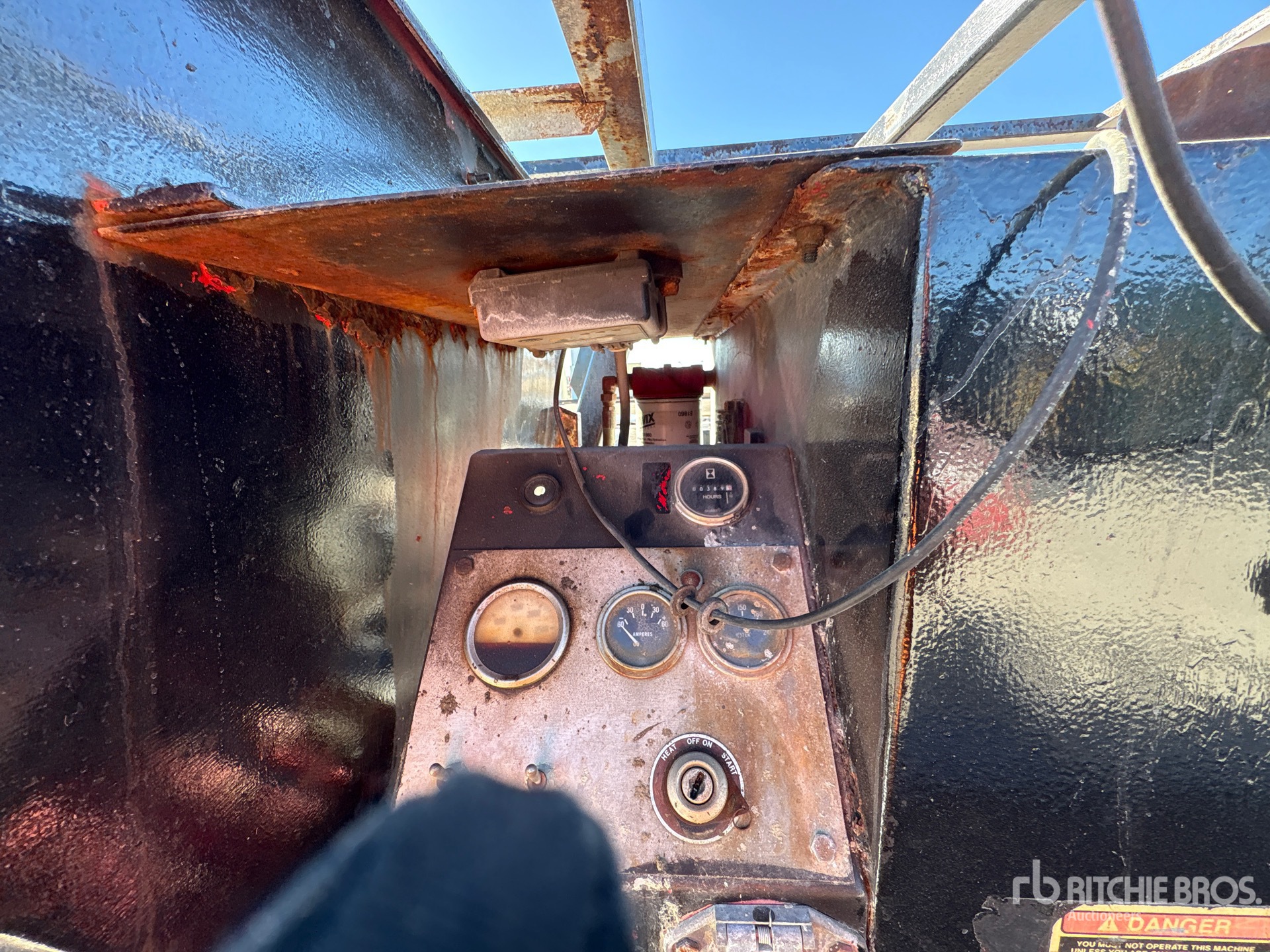 General Appearance with Hour Meter / Odometer