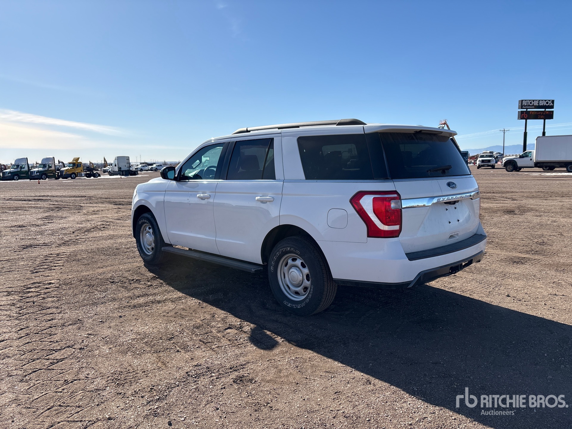 General Appearance with Imagen: esquina trasera izquierda