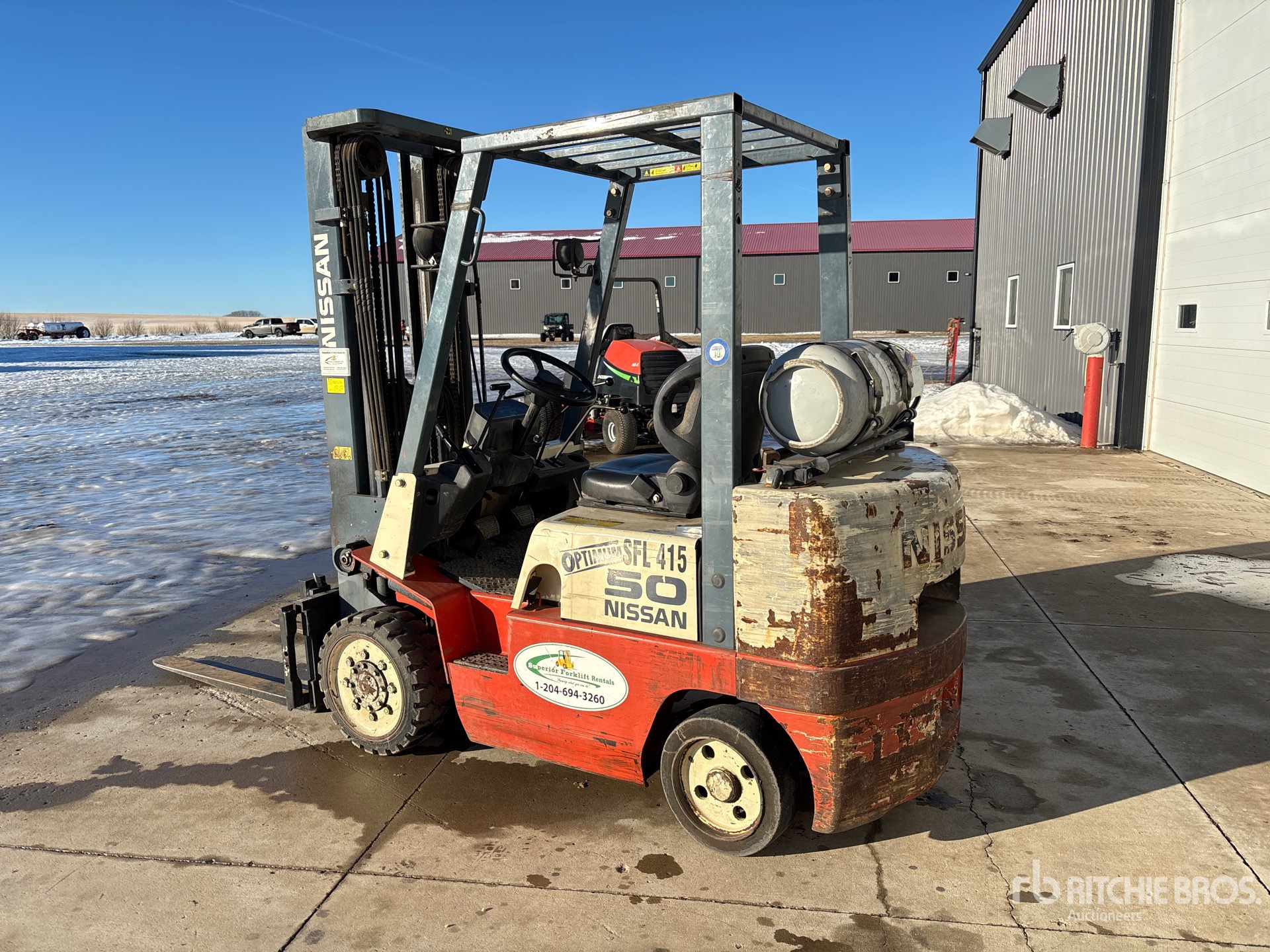 General Appearance with Picture, Left Rear Corner