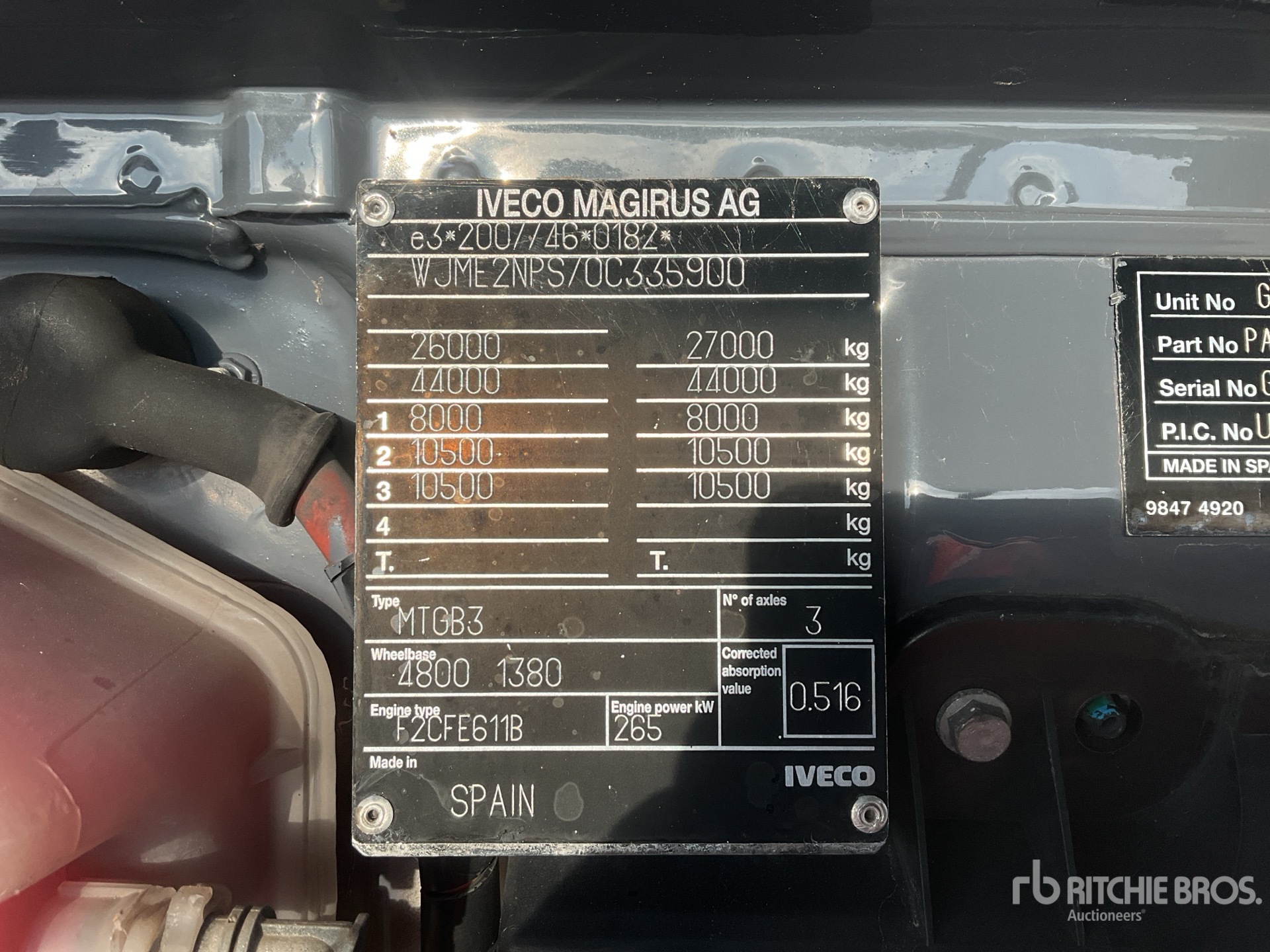 General Appearance with Serial Number / VIN