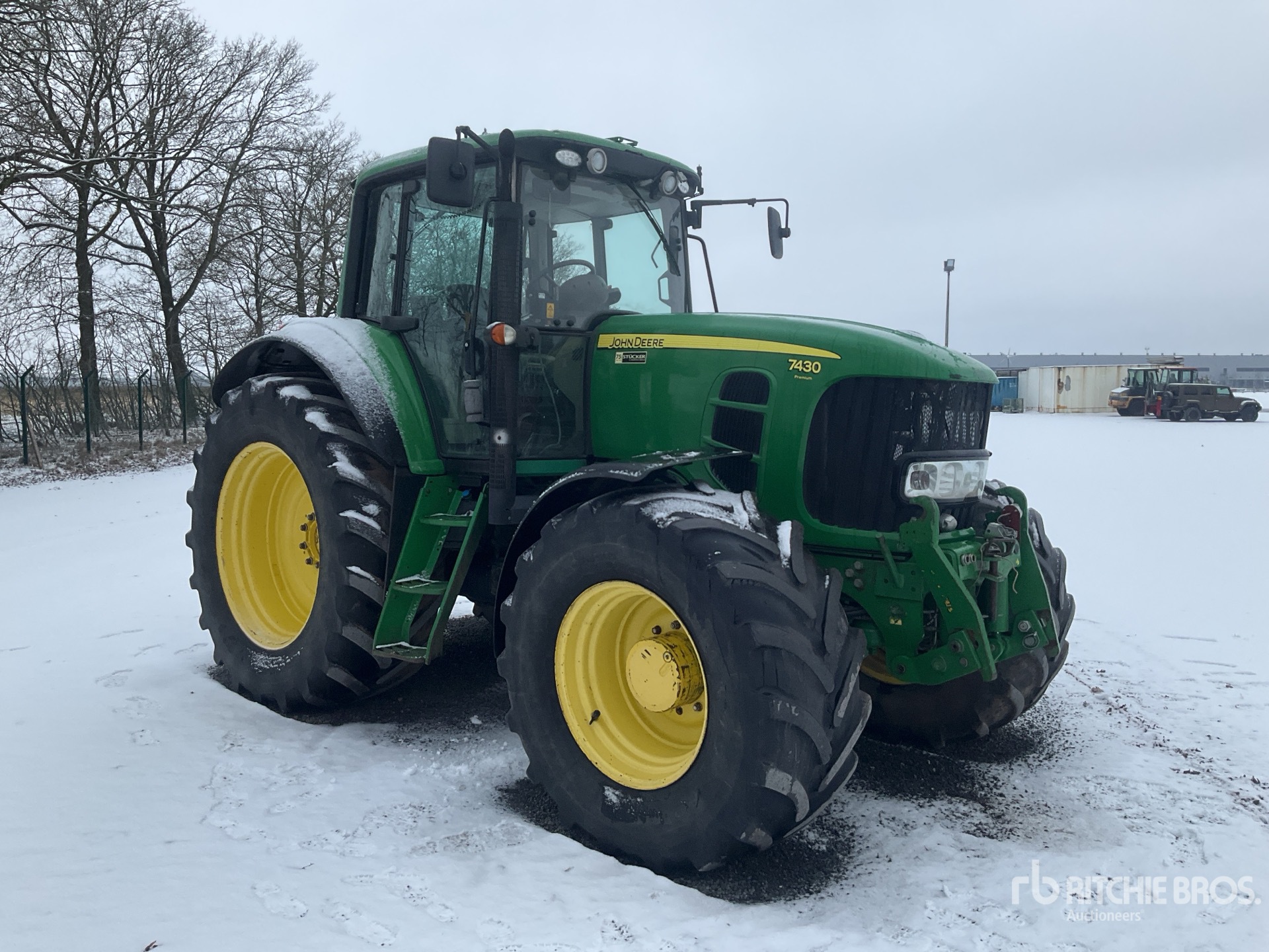 General Appearance with Picture, Right Front Corner