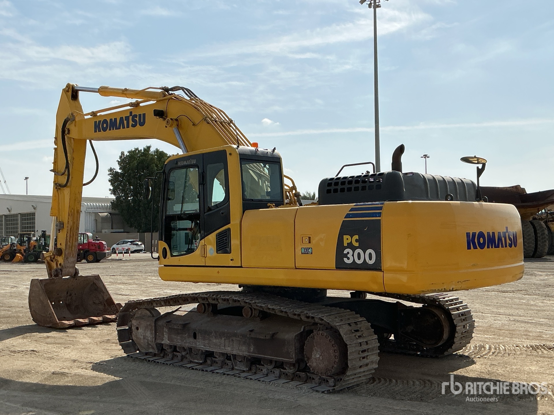 General Appearance with Bild, Ecke hinten links