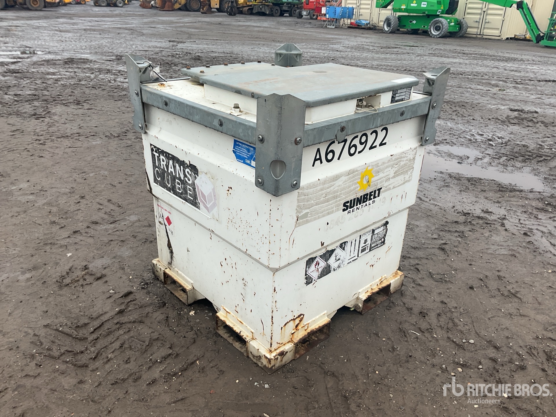 General Appearance with Picture, Right Front Corner