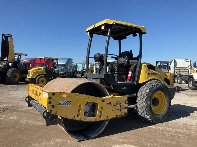 2018 Bomag BW177D-5 Smooth Drum Compactor