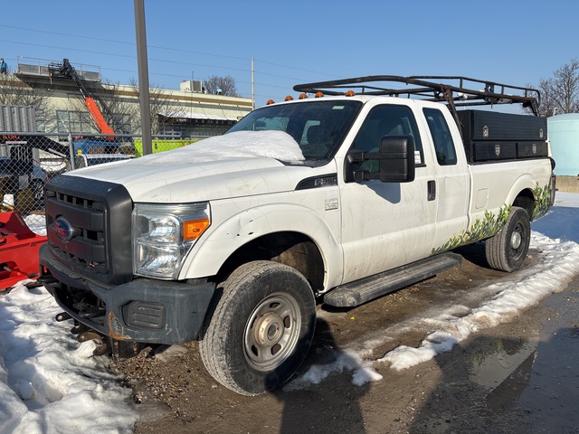 2016 Ford F-350 XL 4x4 Extended Cab Pickup