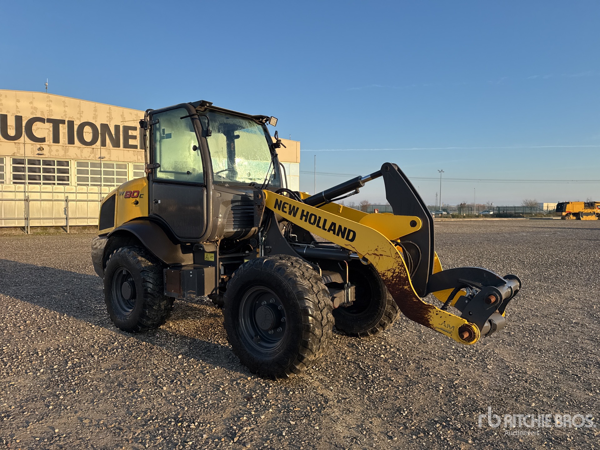 General Appearance with Bild, Ecke vorne rechts