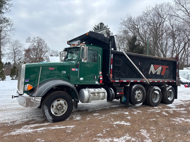 2011 Peterbilt 367 8x4 Tri/A Dump Truck