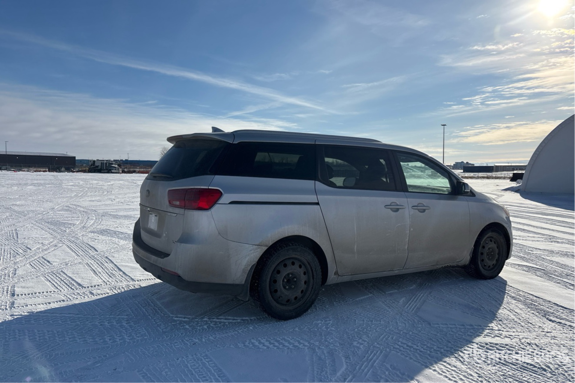 General Appearance with Bild, Ecke hinten rechts