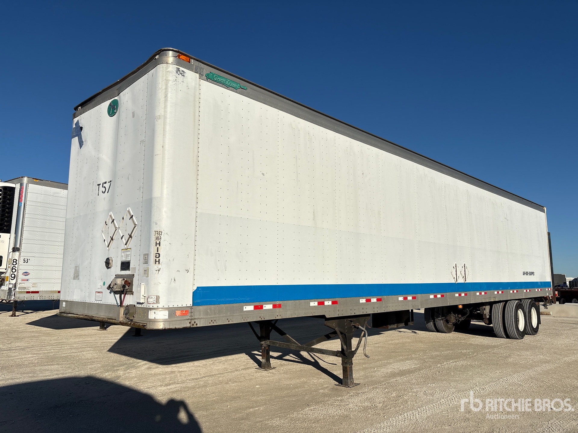 Aspect général with Image, coin avant gauche