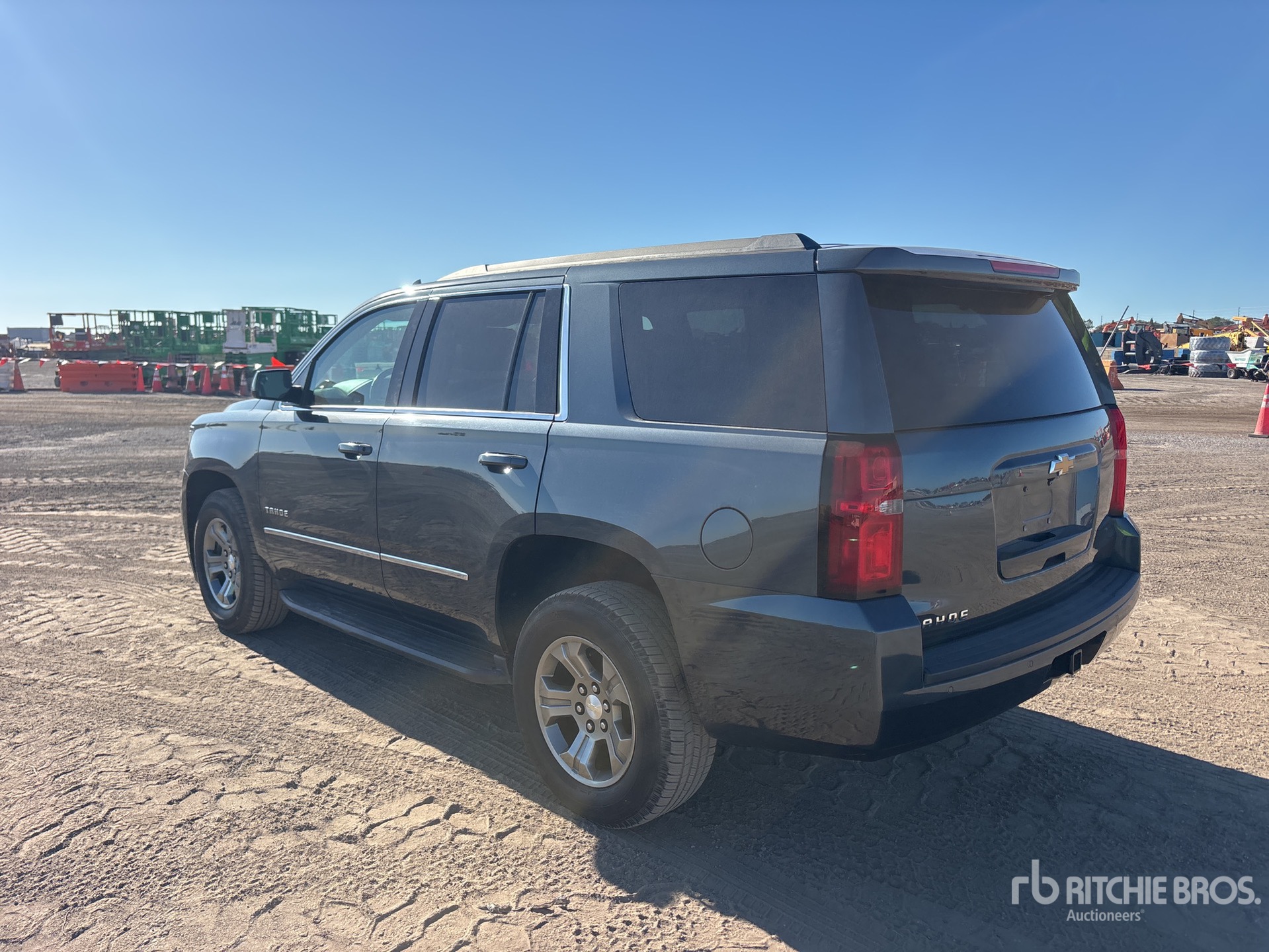 General Appearance with Imagen: esquina trasera izquierda