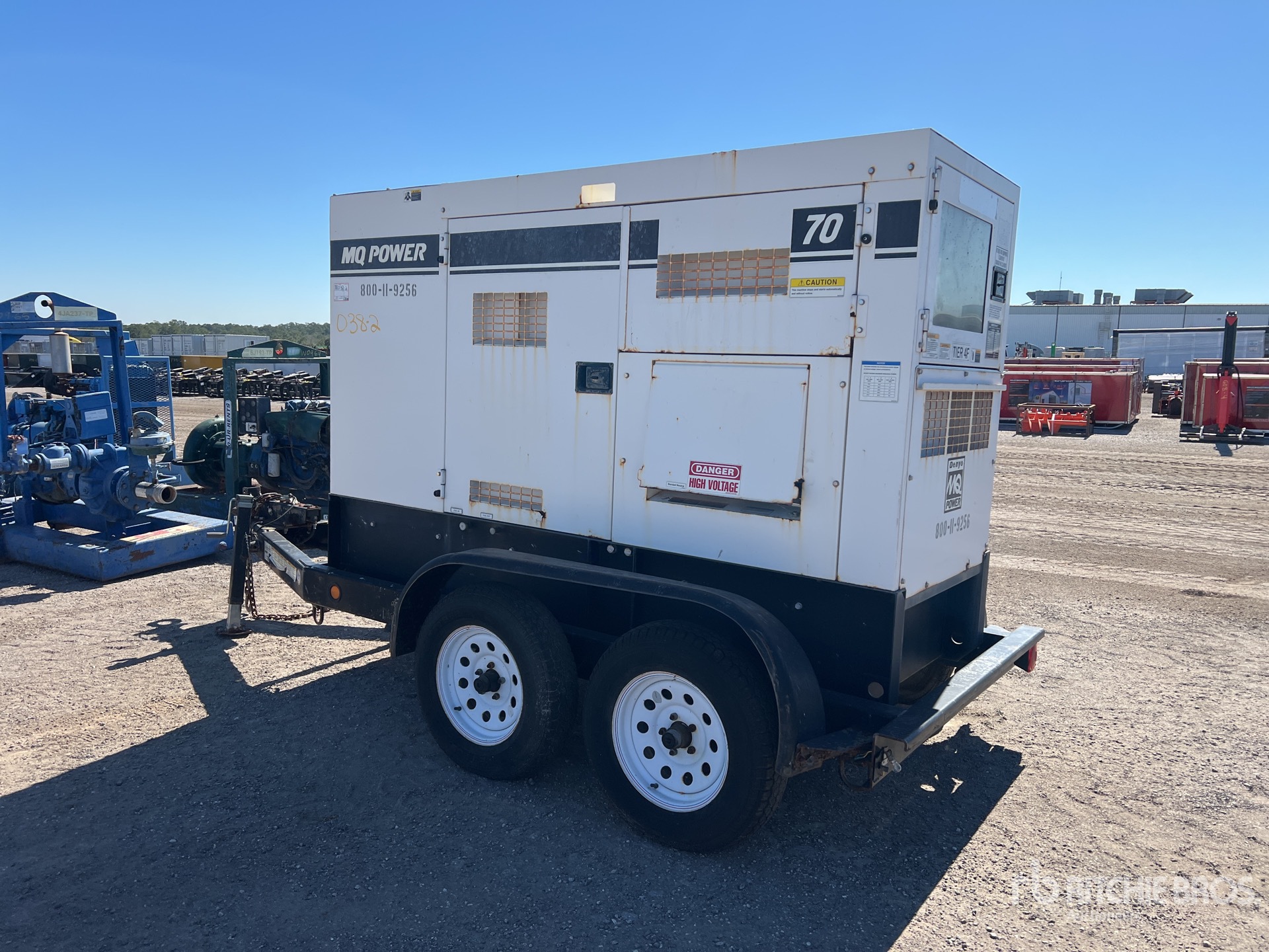 General Appearance with Foto, angolo posteriore sinistro