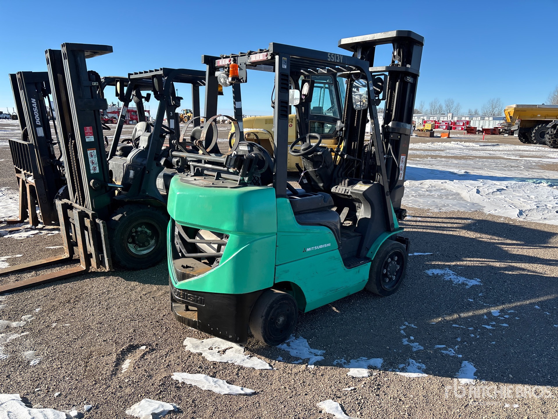 General Appearance with Foto, angolo anteriore sinistro