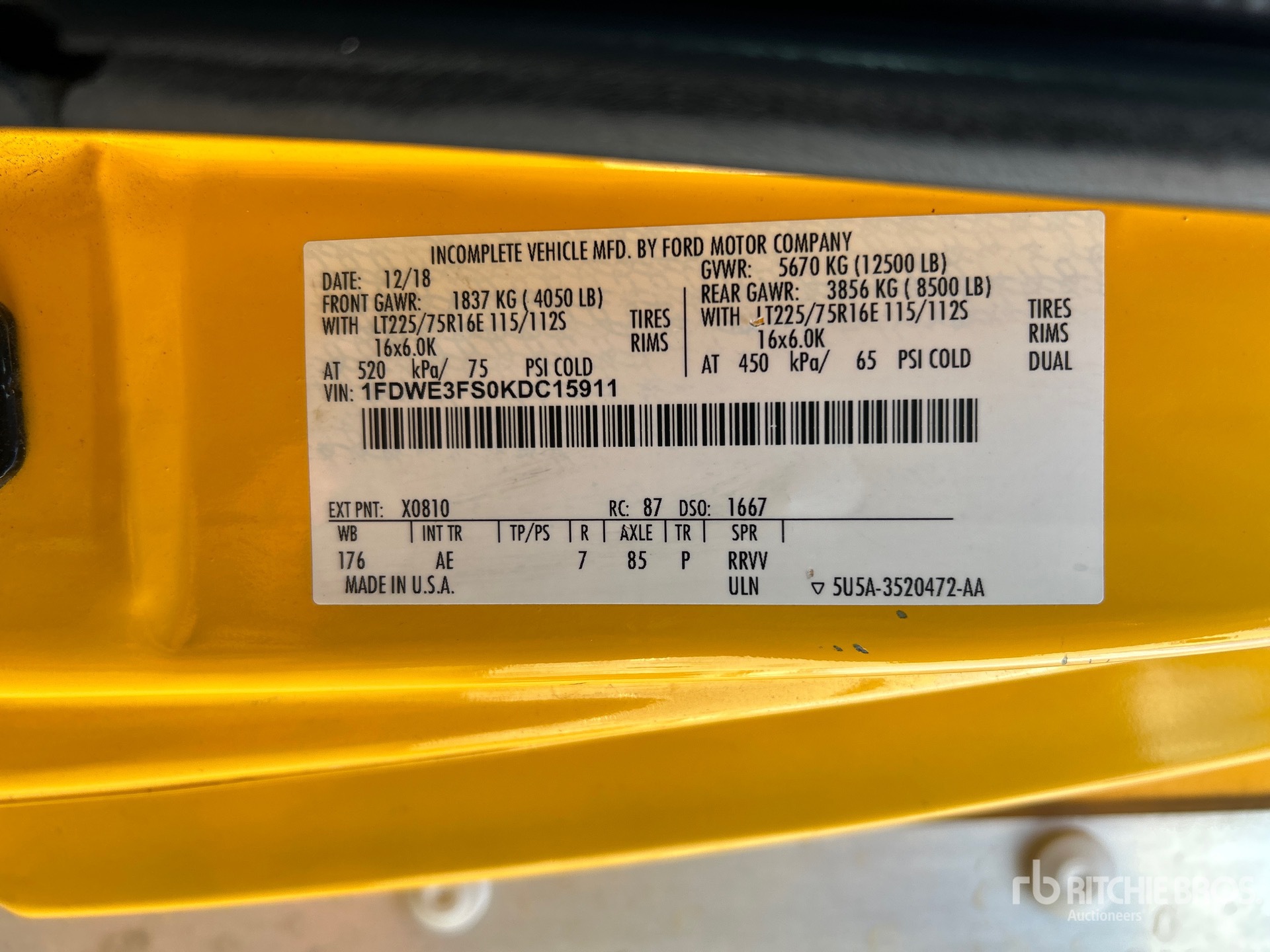 General Appearance with Serial Number / VIN