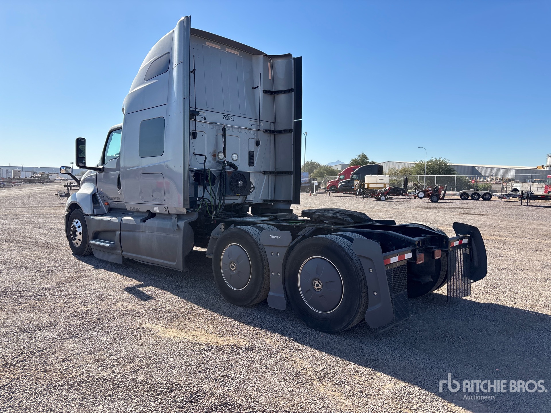 General Appearance with Picture, Left Rear Corner