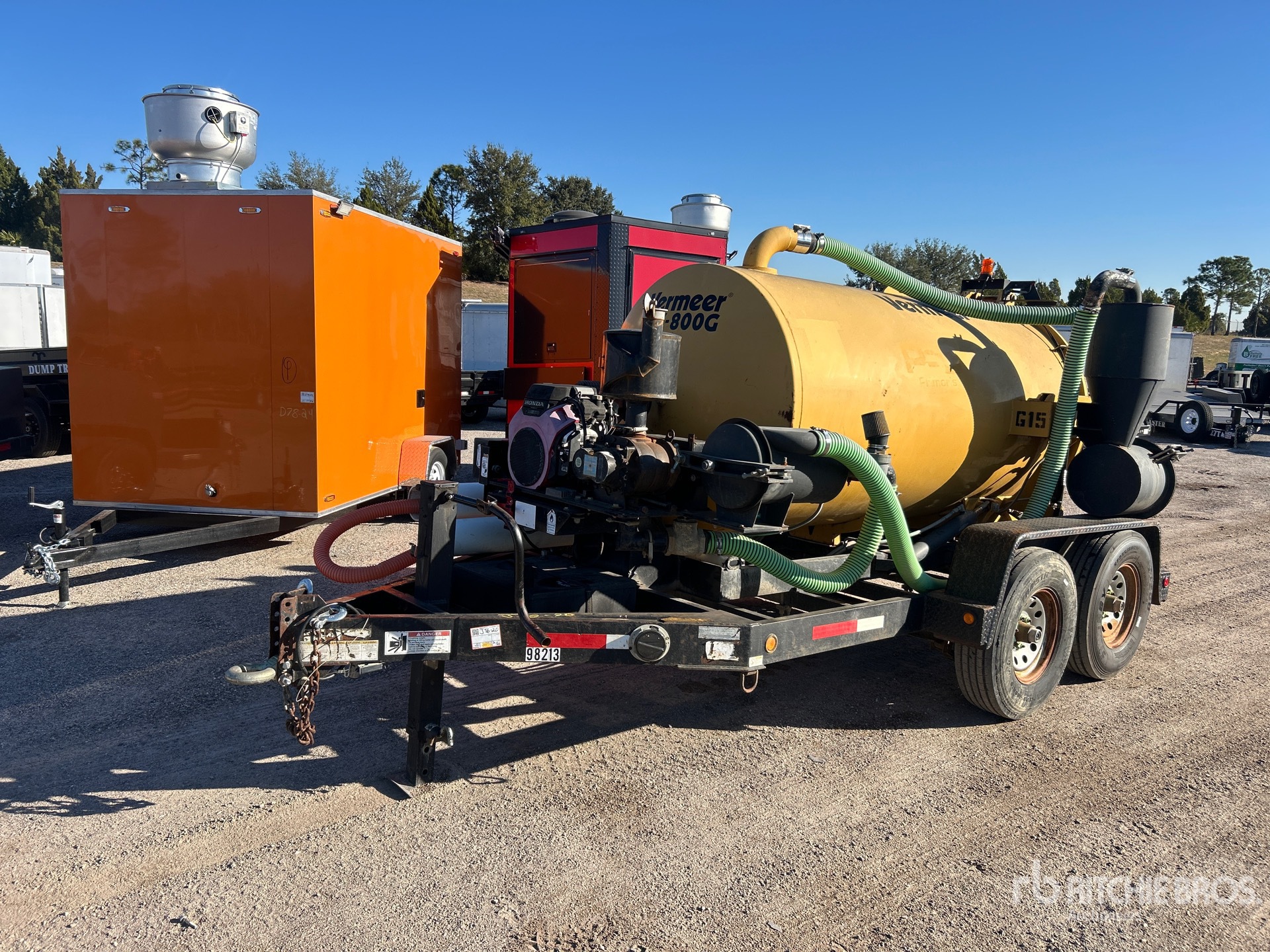 General Appearance with Featured Photo