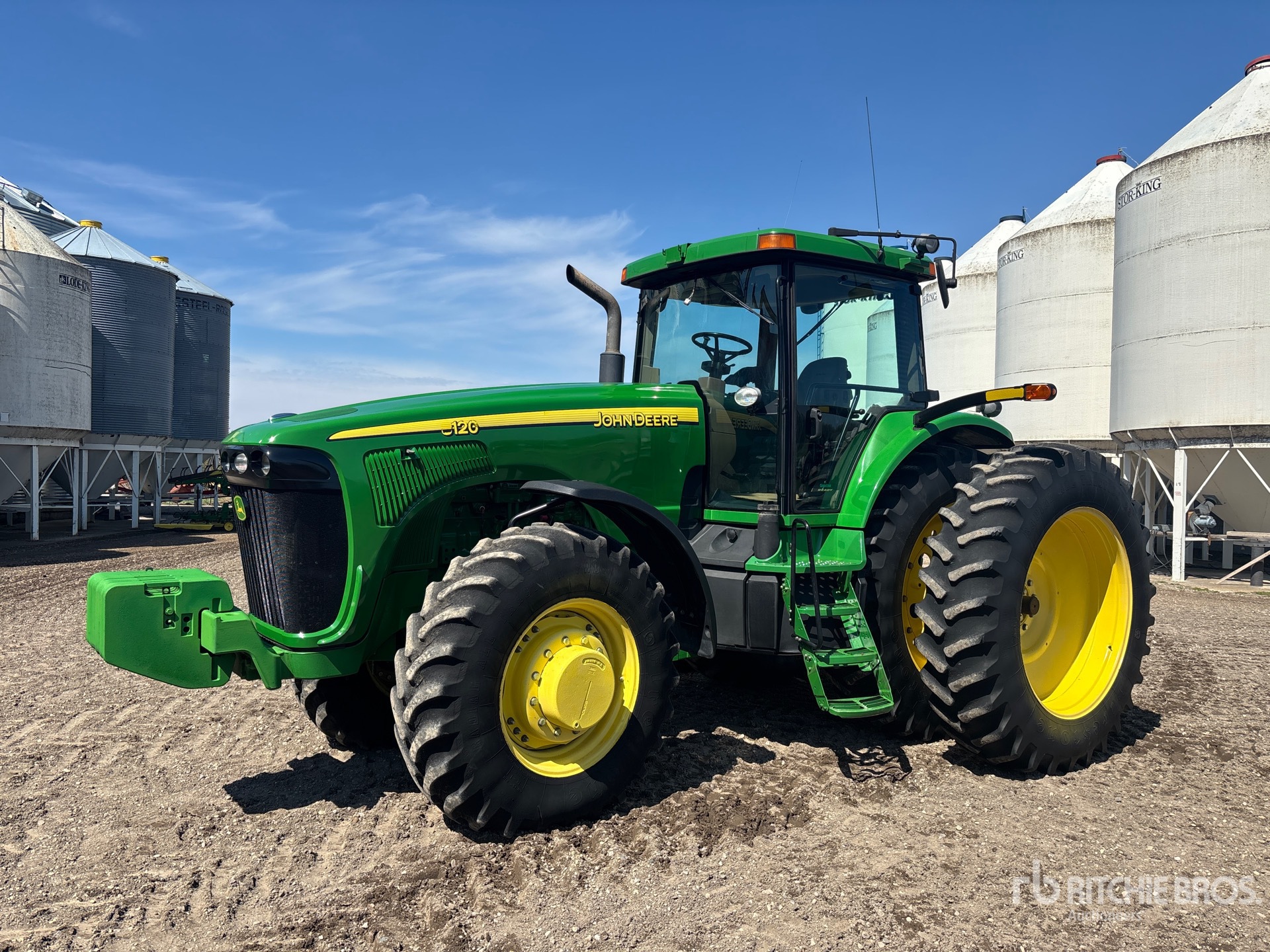 Photo of a 2003 John Deere 8120