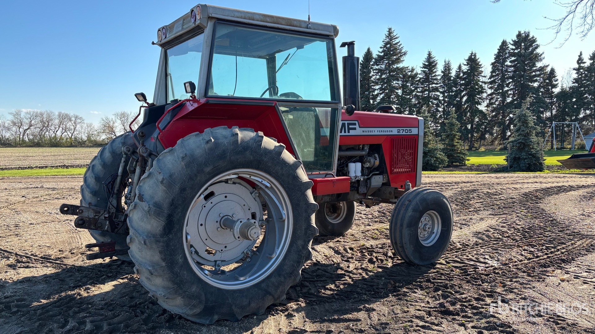 General Appearance with Picture, Right Rear Corner