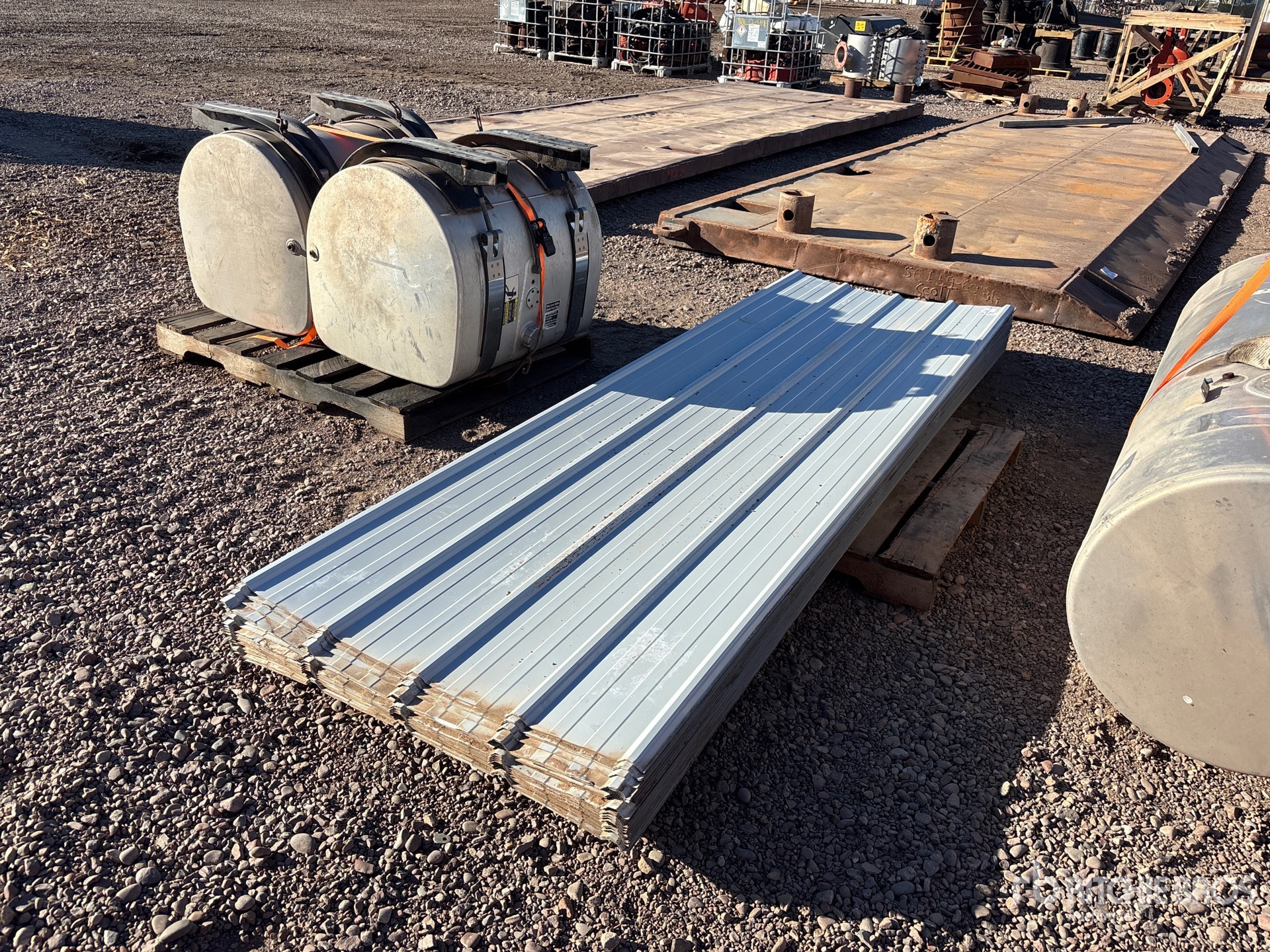 General Appearance with Image, coin arrière droit