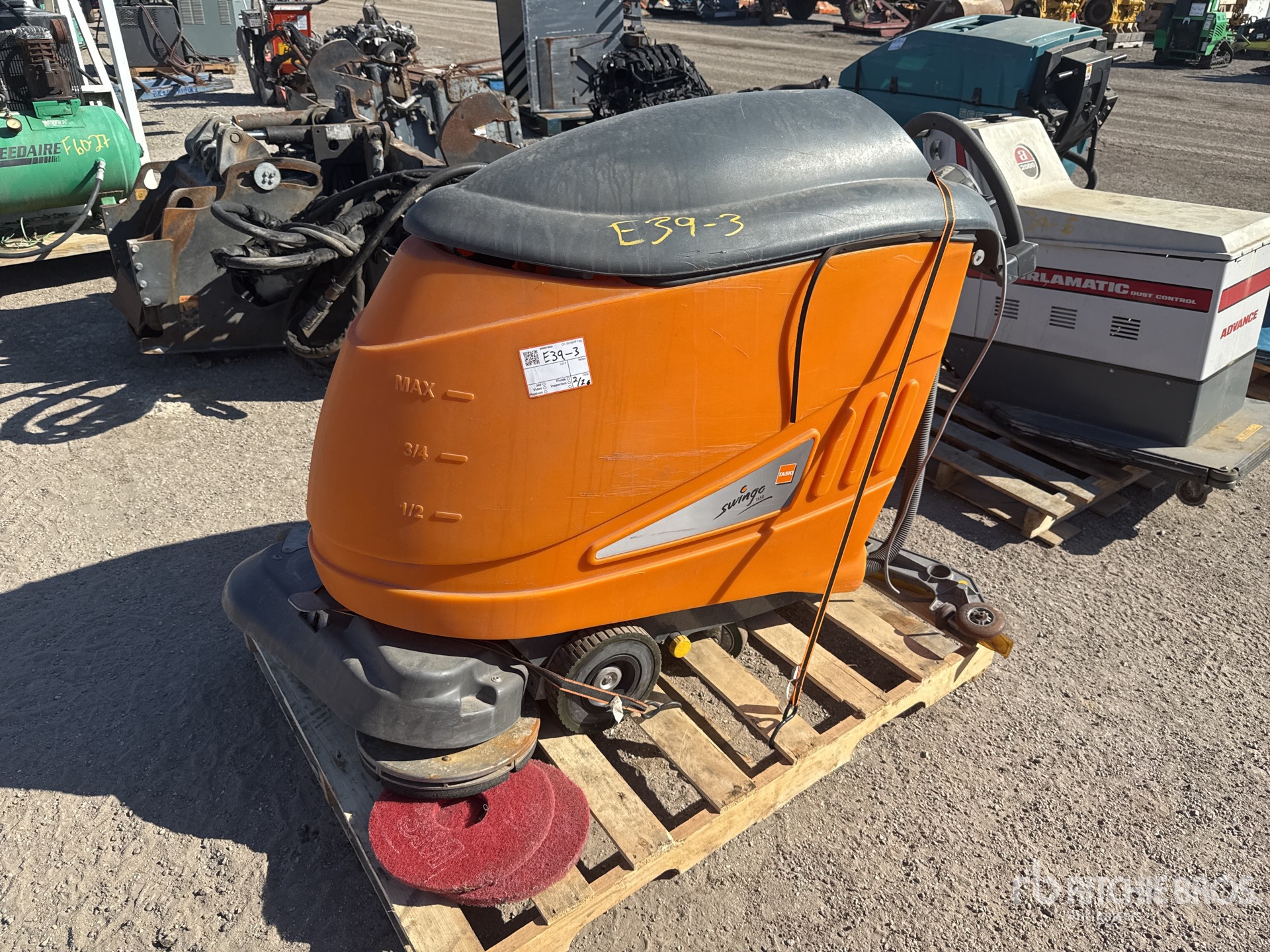 Aspect général with Image, coin avant gauche