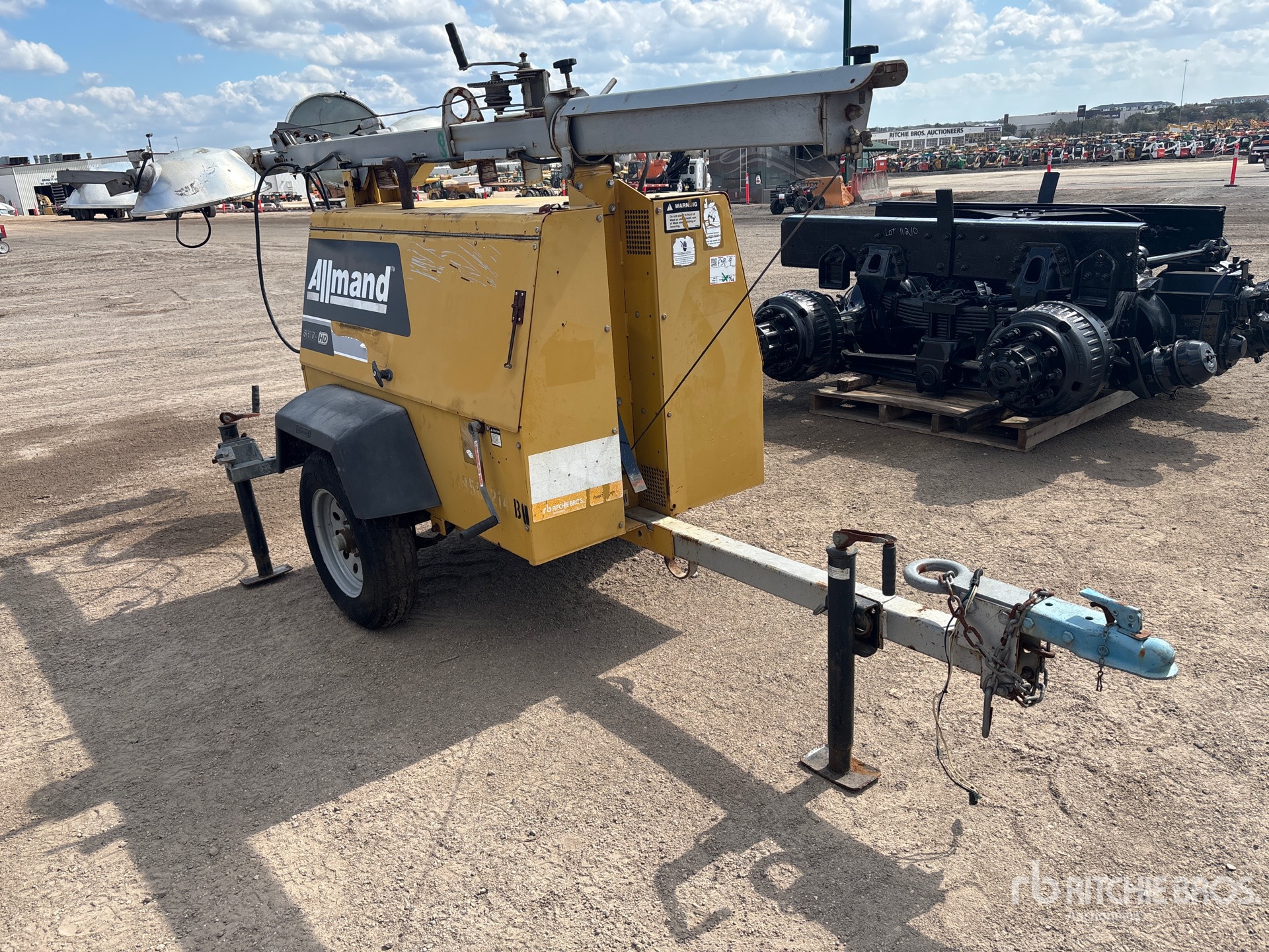 General Appearance with Bild, Ecke vorne rechts