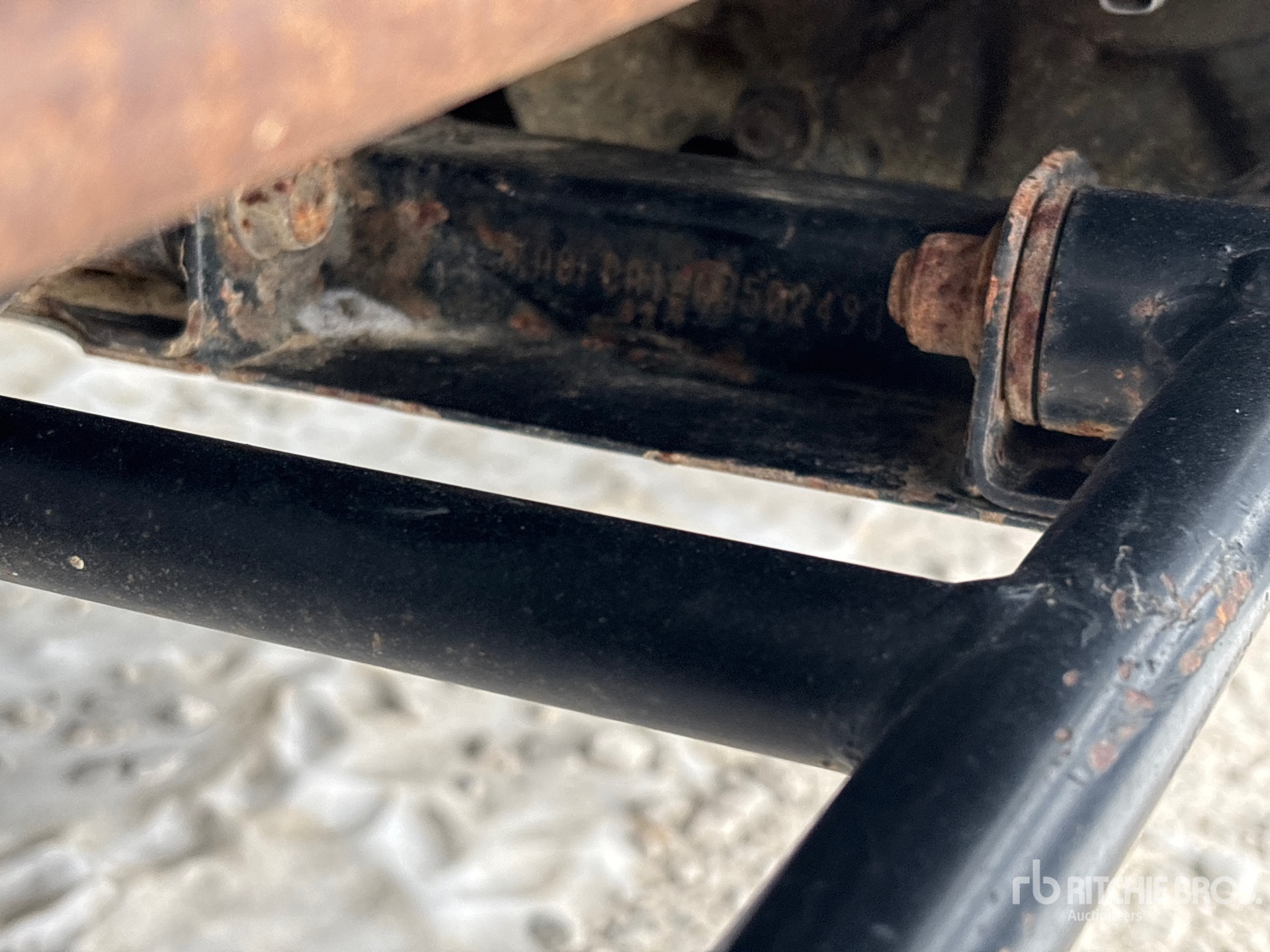 General Appearance with Numéro de série/Numéro d'identification du véhicule automobile