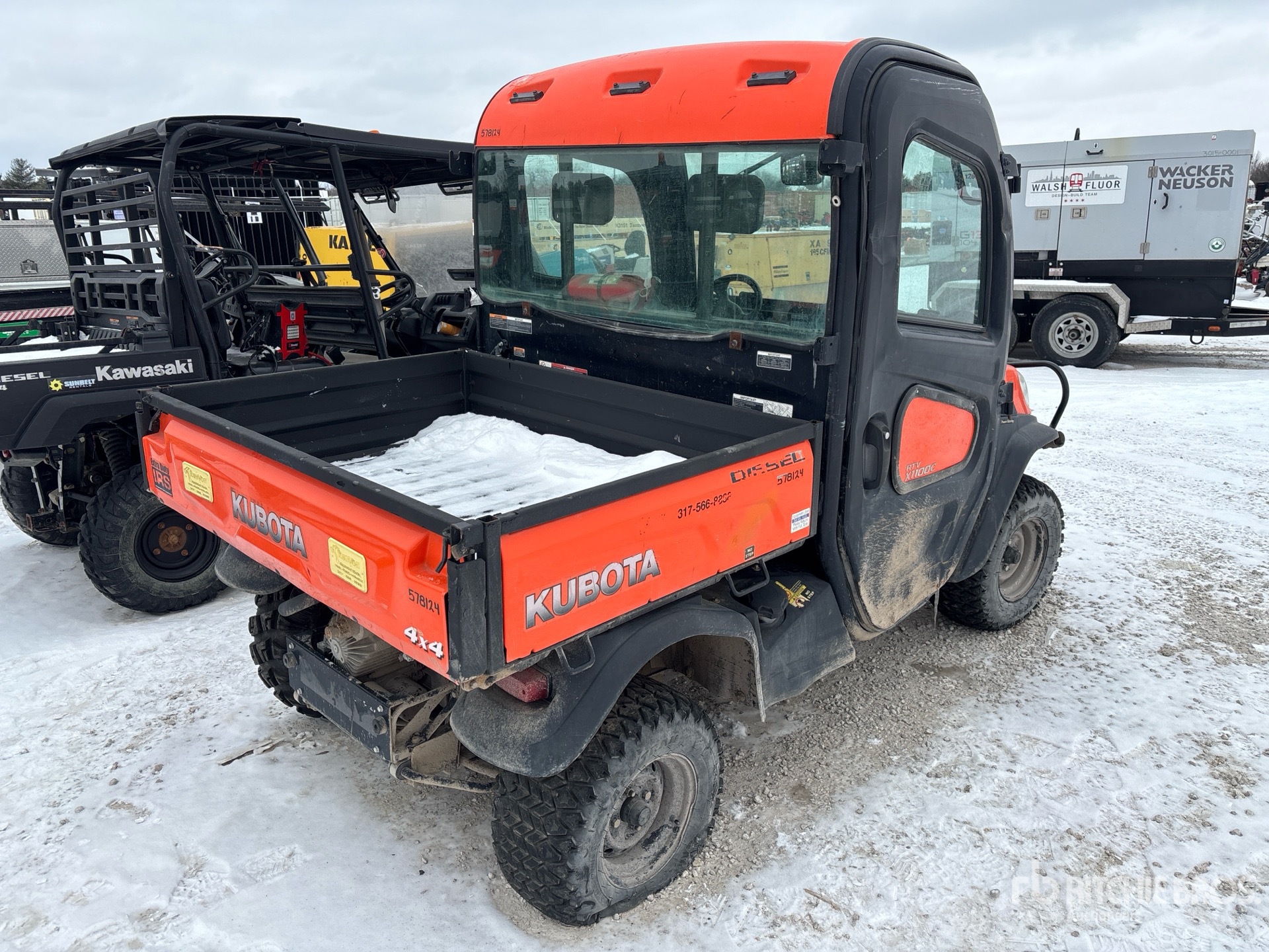 General Appearance with Image, coin arrière droit