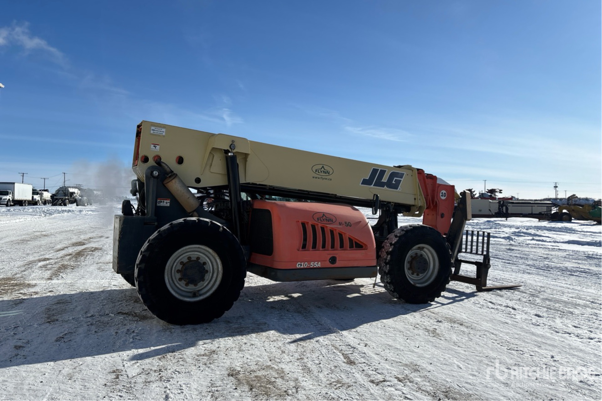 General Appearance with Foto, angolo anteriore sinistro