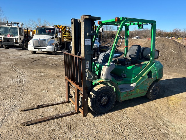 2008 Komatsu FD25T-16 4650 lb Cushion Tire Forklift