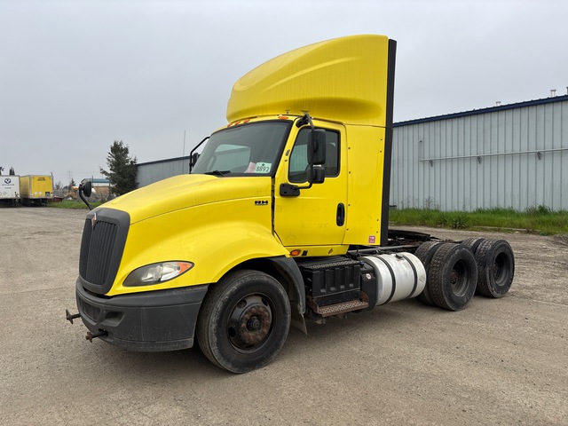 2018 International RH Day Cab  6x4 T/A Day Cab Truck Tractor