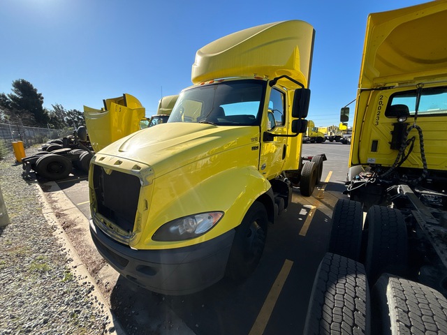 2019 International RH613 6x4 T/A Day Cab Truck Tractor (Inoperable)