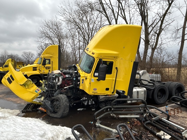 2025 Mack AN64T 6x4 T/A Day Cab Truck Tractor (Inoperable)