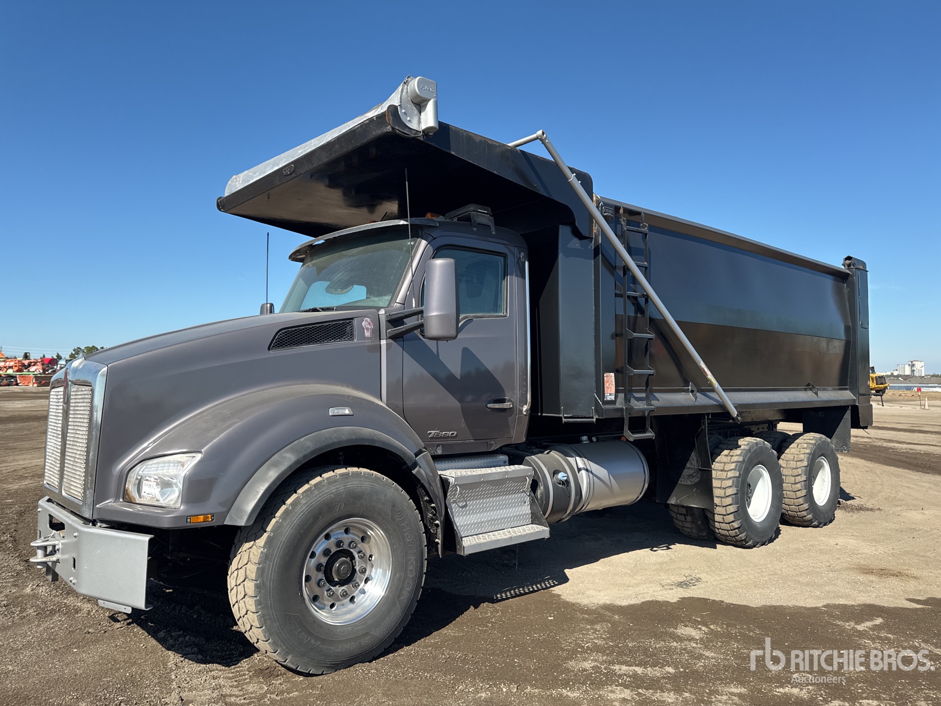 General Appearance with Spin