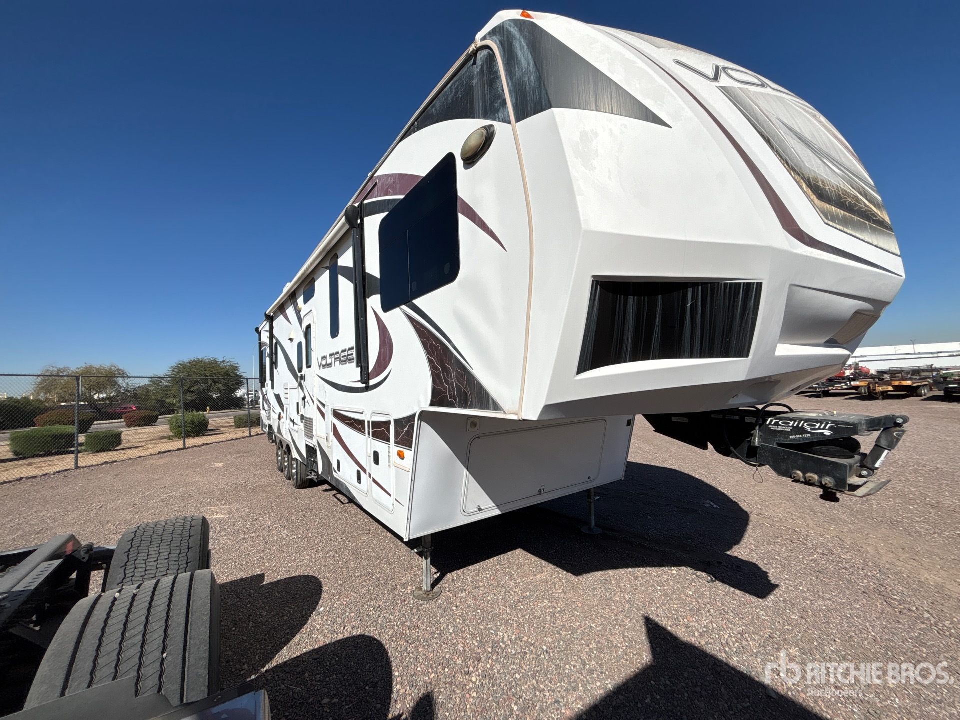 General Appearance with Imagen: esquina delantera derecha