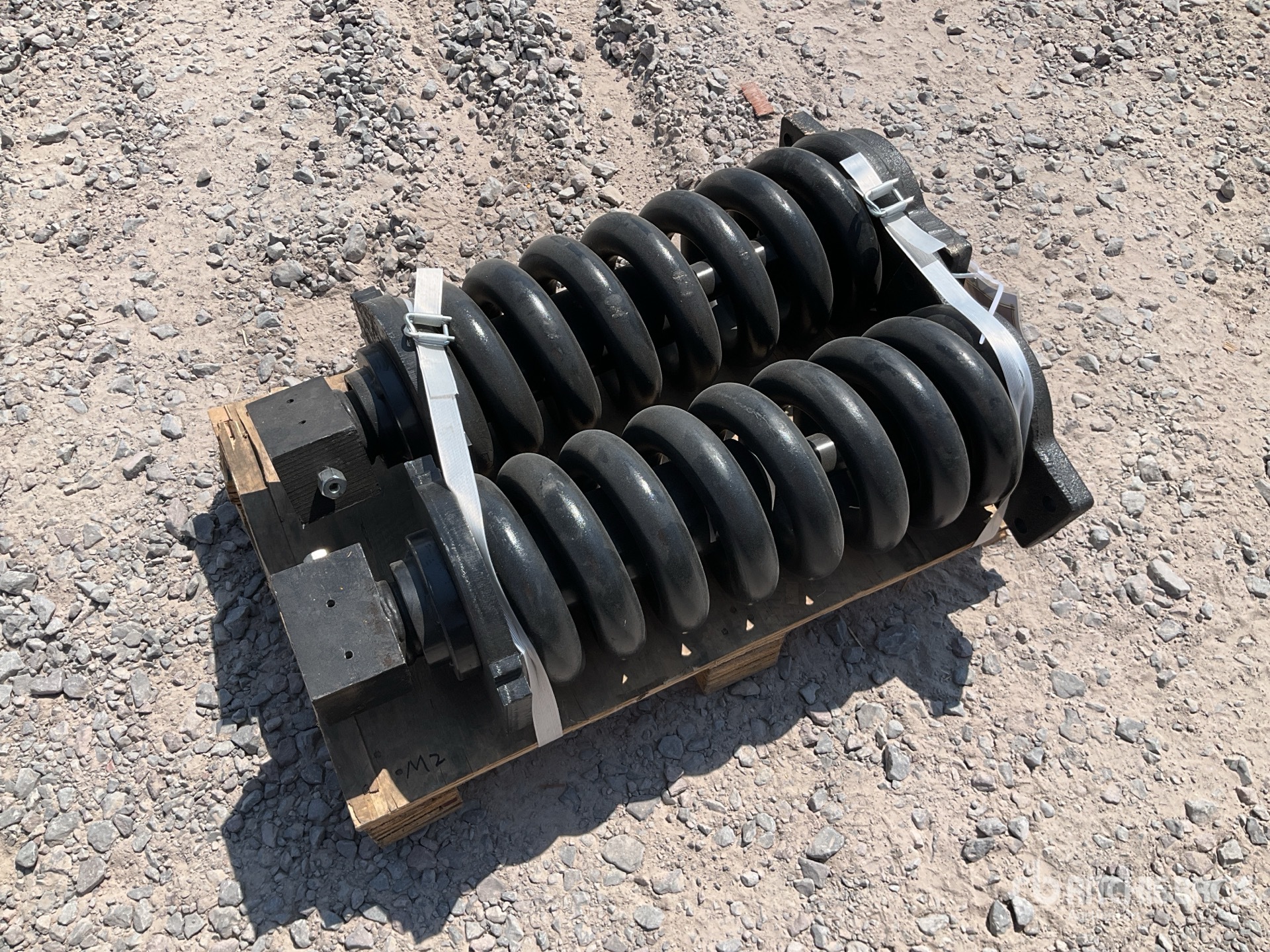 General Appearance with Bild, Ecke vorne links