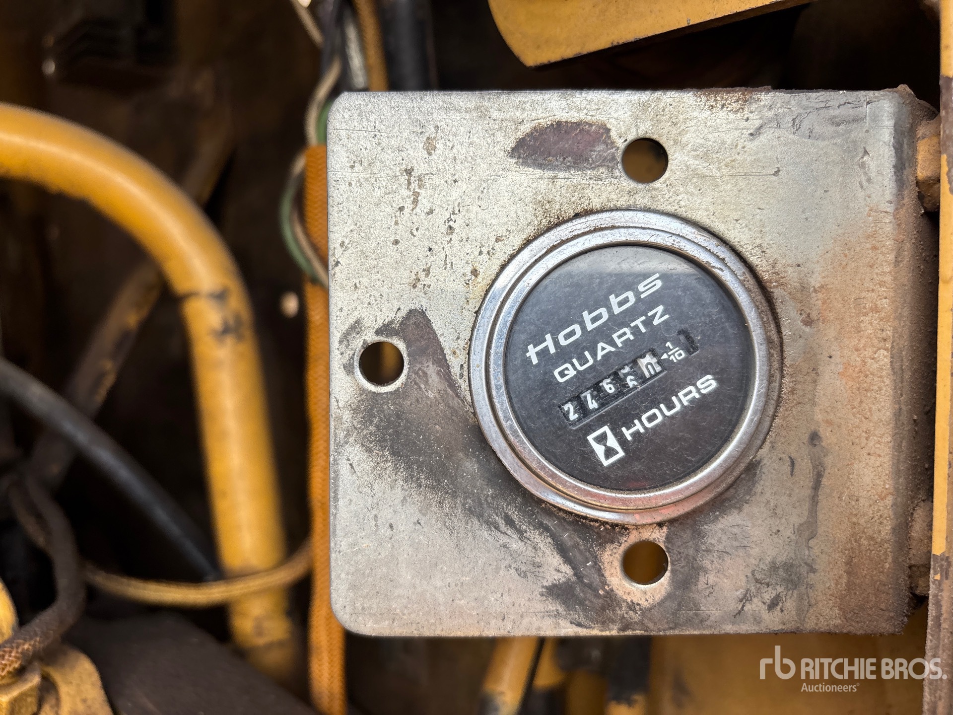 General Appearance with Hour Meter / Odometer