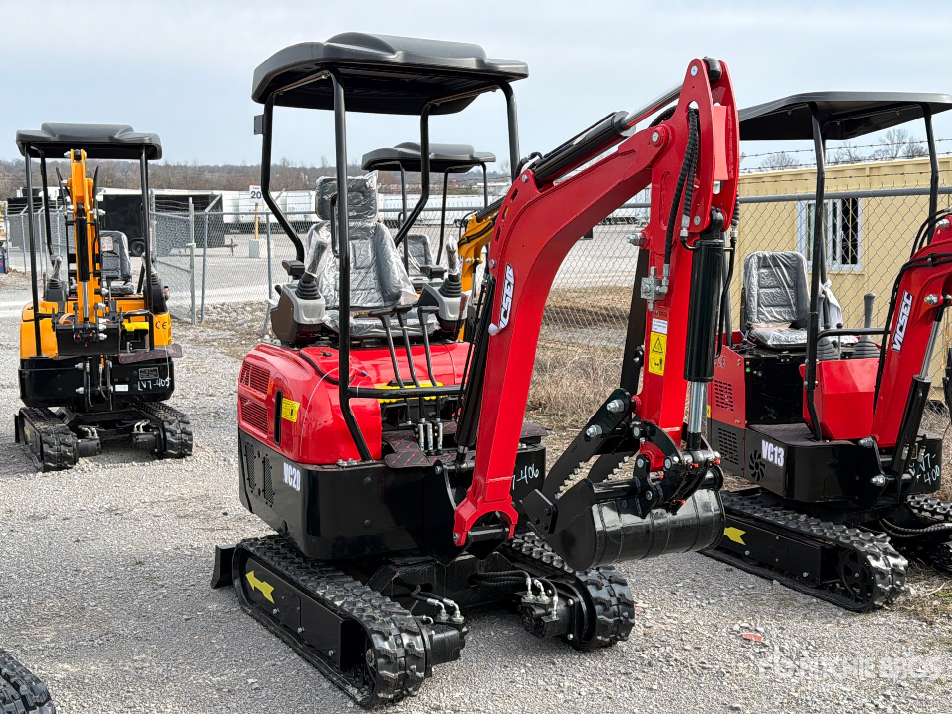 General Appearance with Picture, Right Front Corner