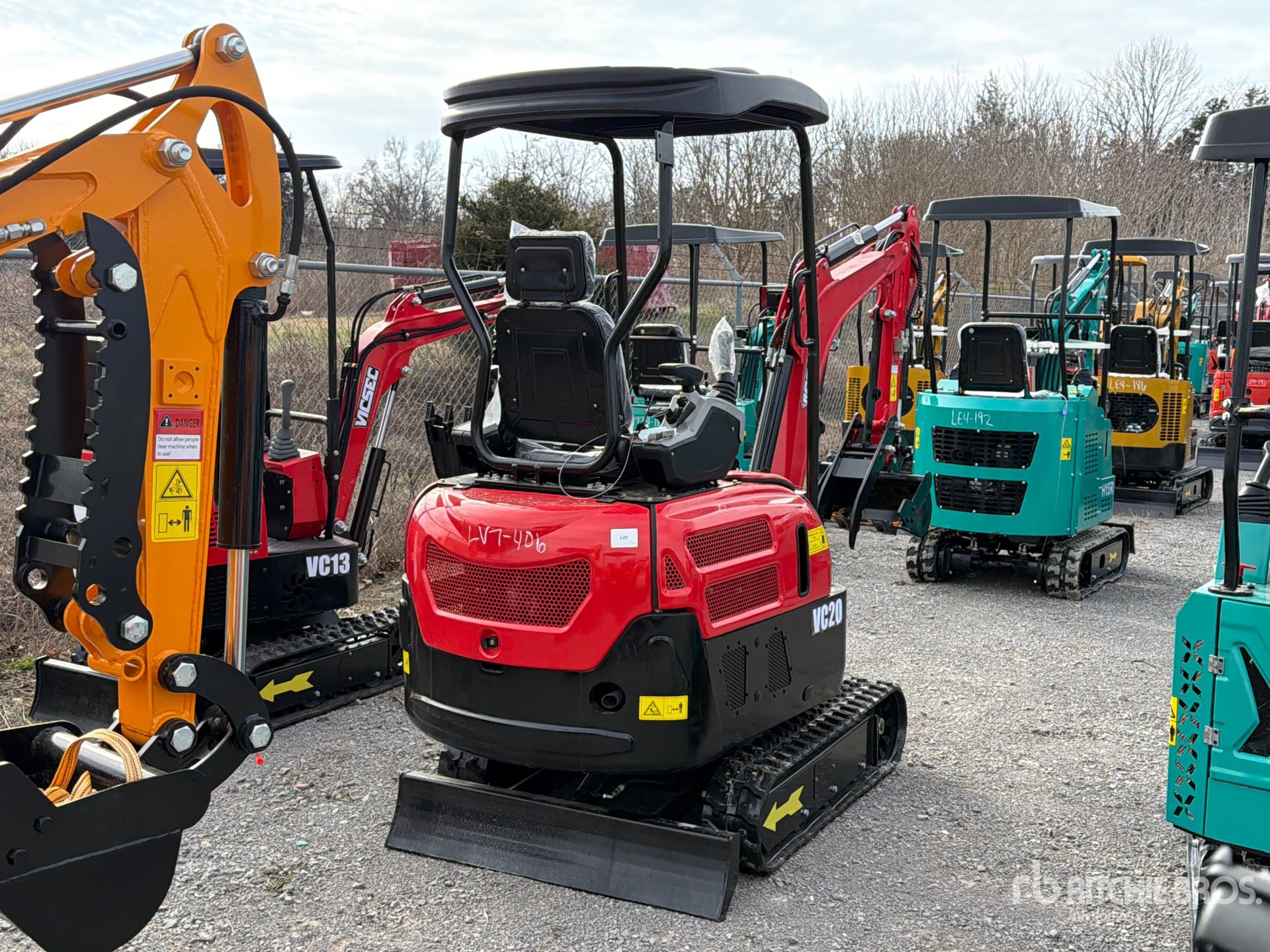 General Appearance with Picture, Right Rear Corner